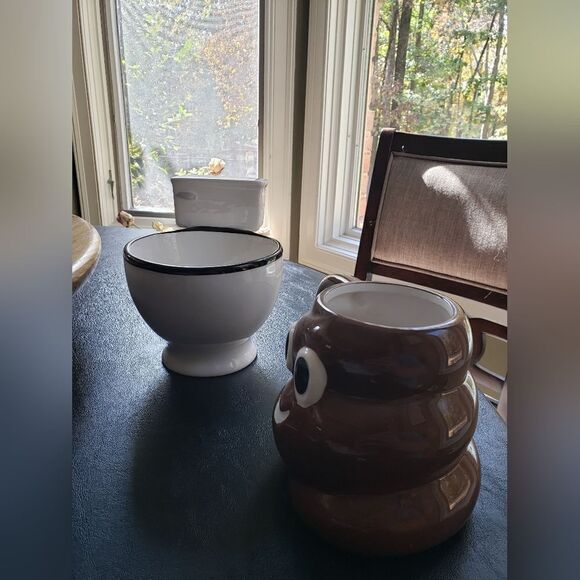 Novelty Mugs (2) - Picture 5 of 10